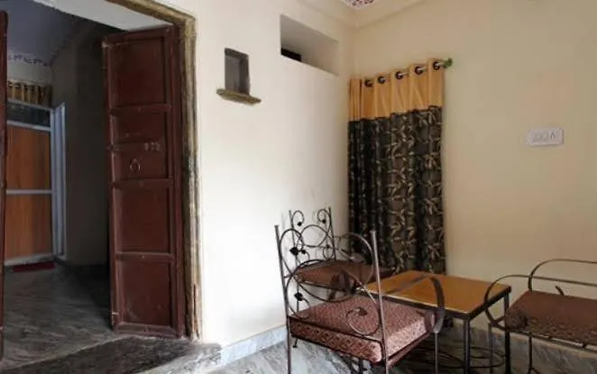 Heritage Haveli Bed & Breakfast Udaipur 2*,  India